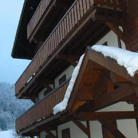 **luxueux 3 Pieces Au Pied Des Telecabines, Centre De Morzine, Parking, Wifi** - Fr-1-524-28