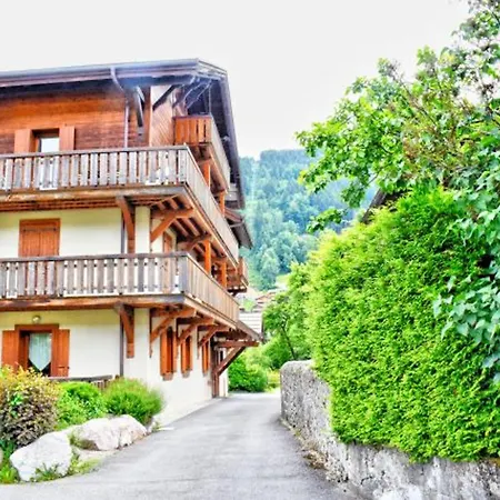**luxueux 3 Pieces Au Pied Des Telecabines, Centre De Morzine, Parking, Wifi** - Fr-1-524-28 Apartment *